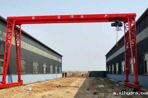 起重机起始晃动的事故及解决方案