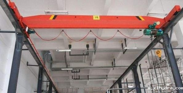 桥式起重机