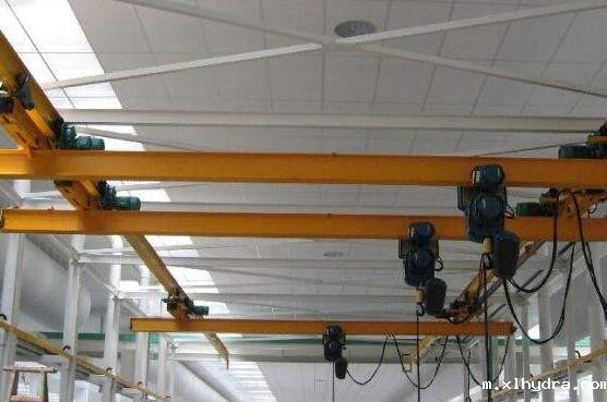 山东单梁起重机溜钩滑钩的缘故及解决方案