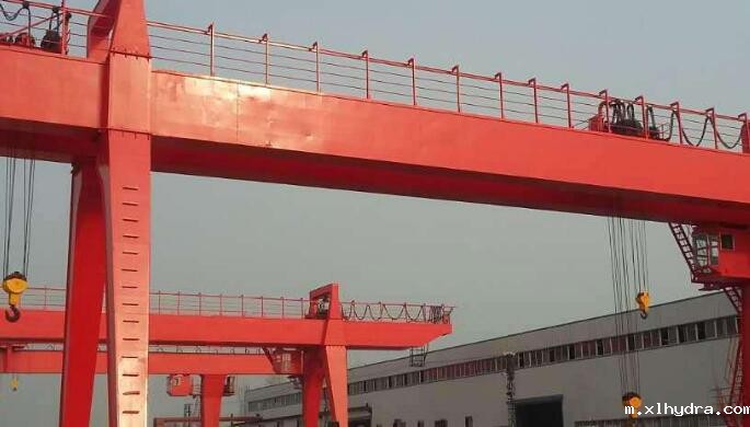 四川移动液压龙门吊的三个关键主要用途