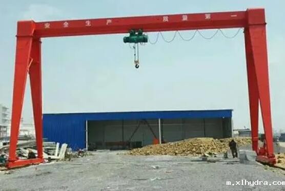 贵州提梁机中的吊杆装置有什么作用?