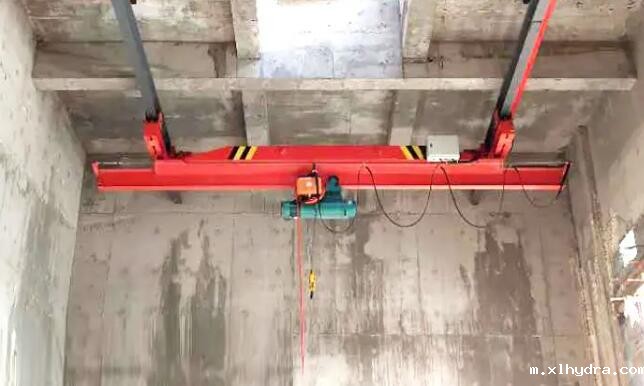 电动葫芦悬挂起重机与电动单梁起重机的区别