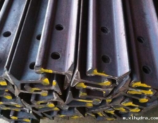 龙门吊轨道安装、龙门吊轨道接地装置