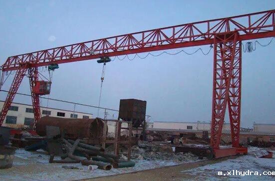 龙门吊实际操作要留意一下几个方面，学好防止中后期维修费