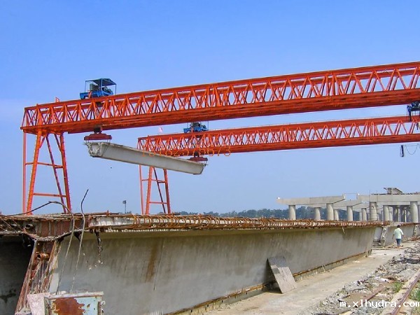 龙门吊星空体育官方账号起升和降落的规范有哪些？