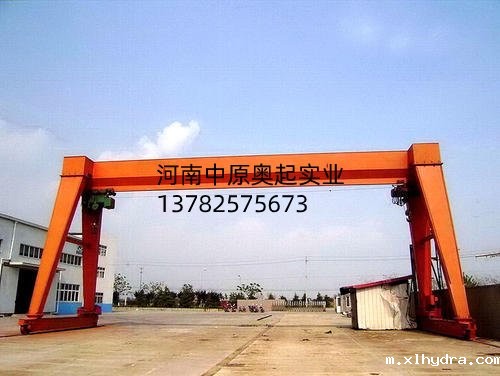 龙门吊的新手在驾驶高空作业车时应注意哪些事项?